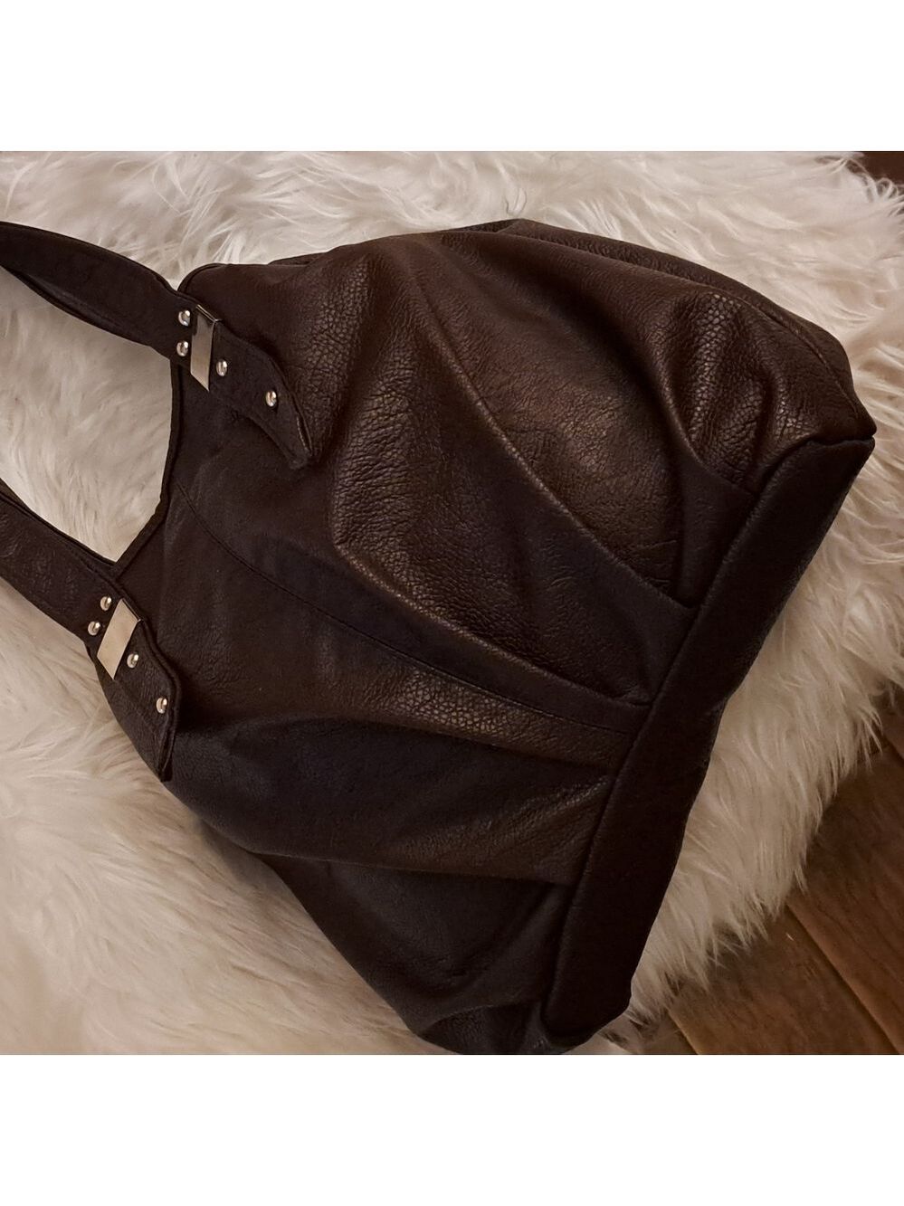 Grandi Leathers Elegant Brown Leather Shoulder Bag With Silvrr
